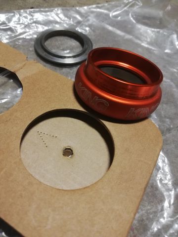 Brugt Chris King Cuvette Basse Chris KING orange EC44/33 1"1/4 bike — billede 2 af 2