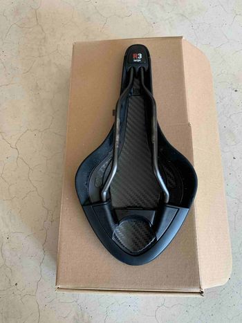Used Fizik Arione R3 2026 bike — image 2 of 2
