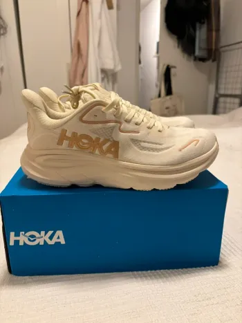 Gebrauchtes Hoka Clifton 10 bike