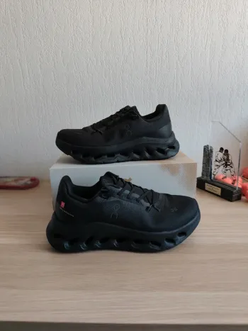 Gebrauchtes Premium On Cloud bike