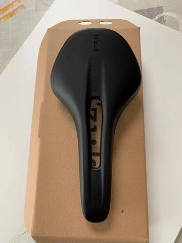 Used Fizik Vento Saddle 2026 Saddles & Seatposts