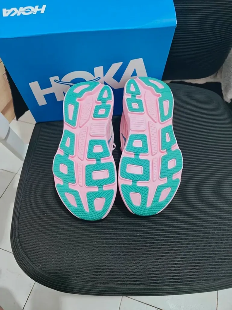 Used Hoka Women's sneakers bike — image 5 of 5