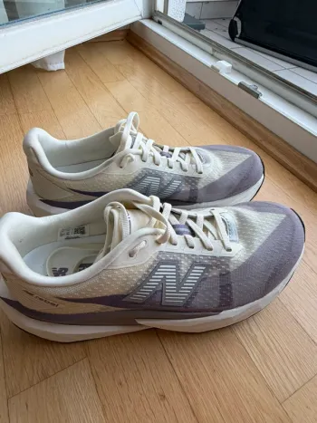 Używany New Balance Laufschuhe bike — zdjęcie 4 z 6