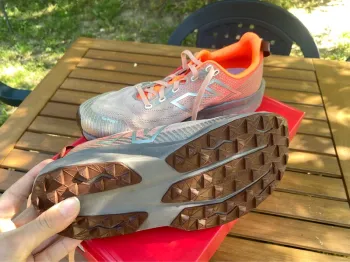 Used New Balance Trailrunning Schuhe Damen bike — image 4 of 5