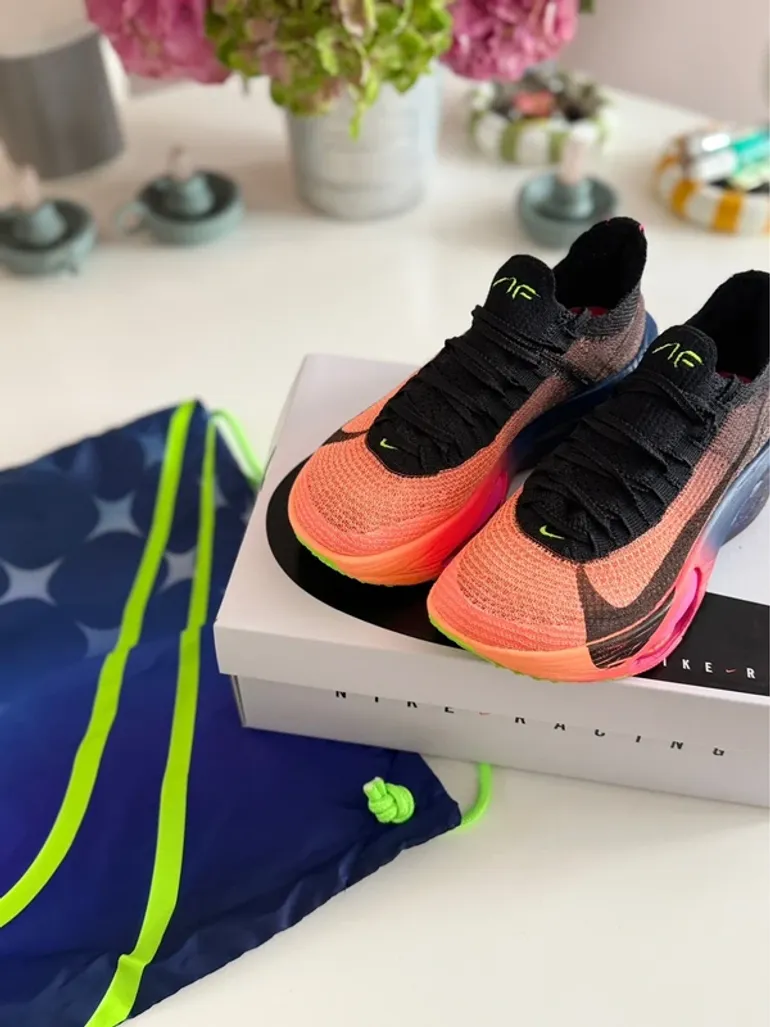 Nike Alphafly 3 bike d'occasion — image 1 sur 5