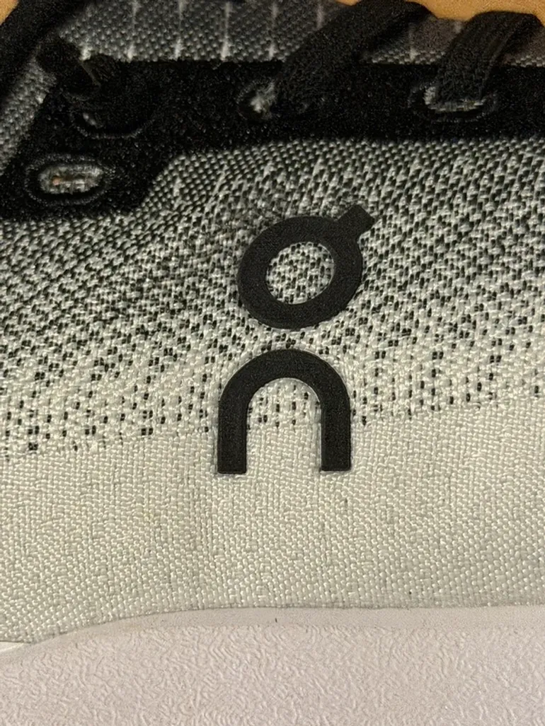 Używany On Running Shoes bike — zdjęcie 7 z 11