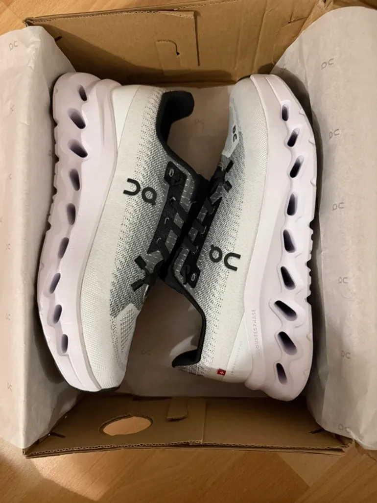 Używany On Running Shoes bike — zdjęcie 2 z 11