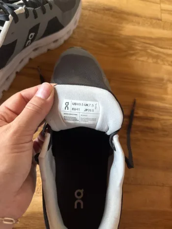 Tweedehands On Running Cloudrunner bike — afbeelding 3 van 5