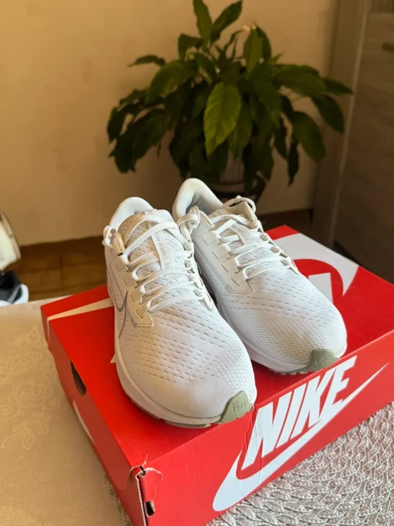 Nike Baskets basses running bike d'occasion — image 2 sur 3