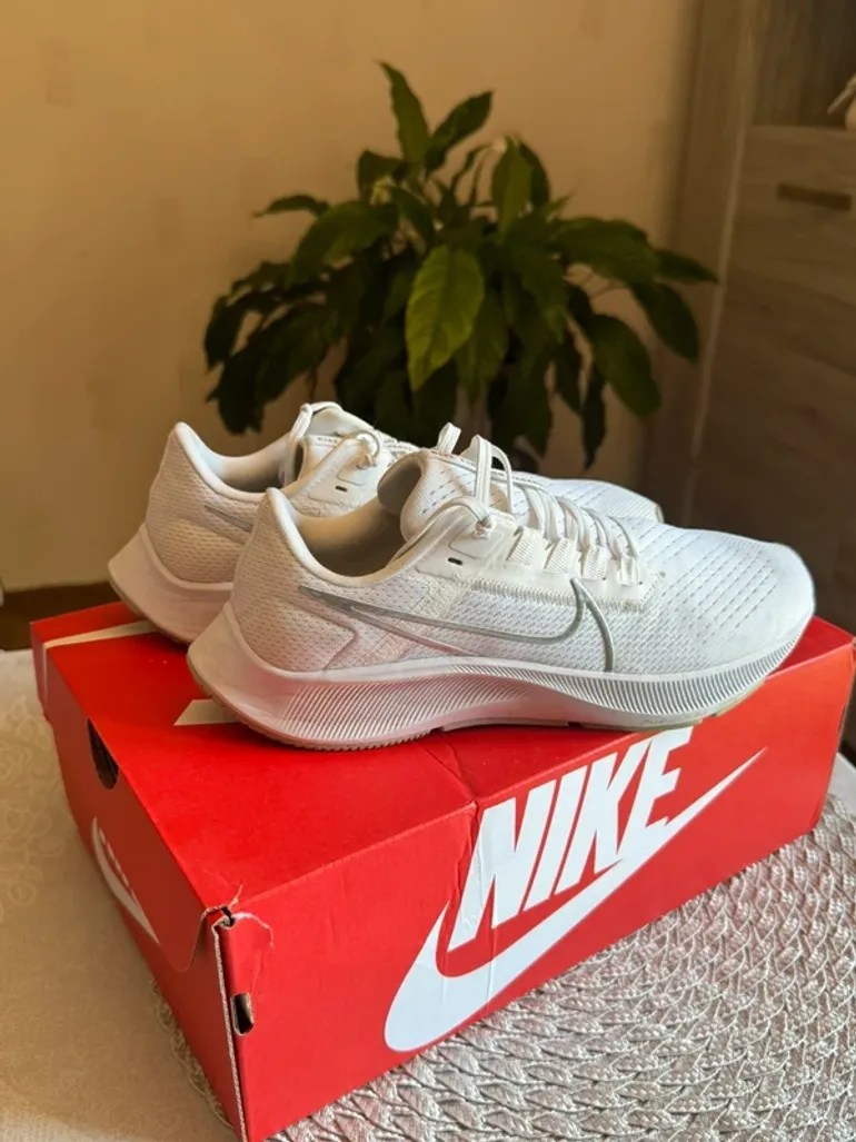 Nike Baskets basses running bike d'occasion — image 1 sur 3