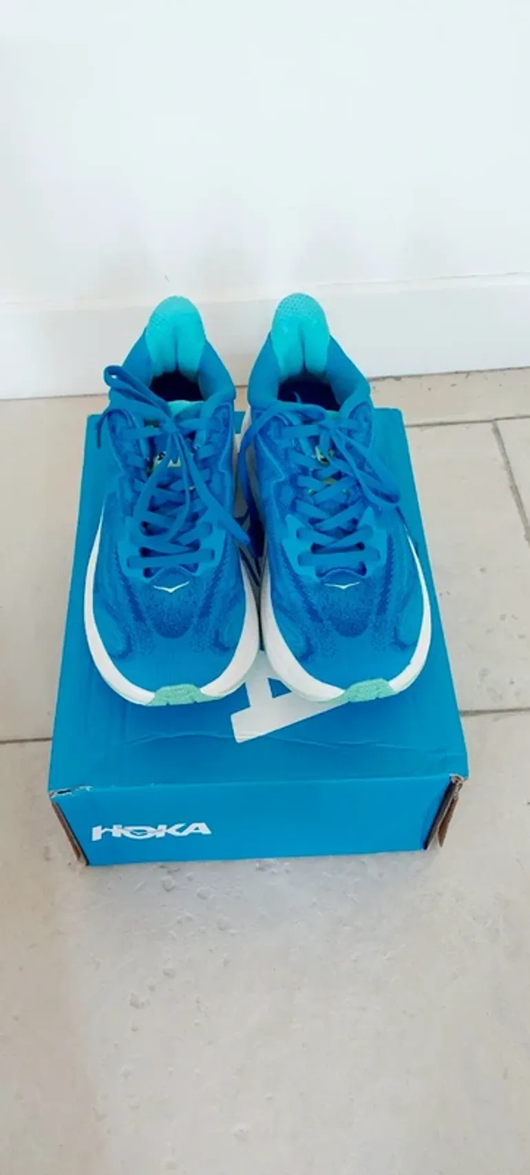 Used Hoka Clifton 10 bike — image 4 of 4