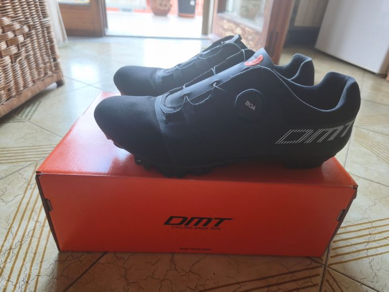 Używany Dmt KM4 Taglia 45 2026 bike — zdjęcie 4 z 7