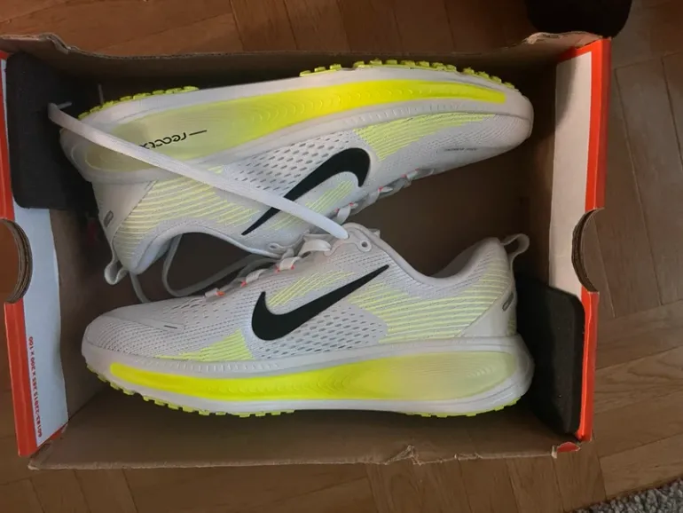 Gebrauchtes Nike Vomero 18 GS bike — Bild 2 von 4
