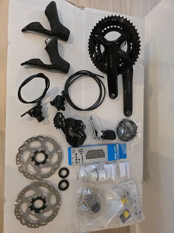 Używany Shimano 105 R7170 Di2 Groupset 2025 bike
