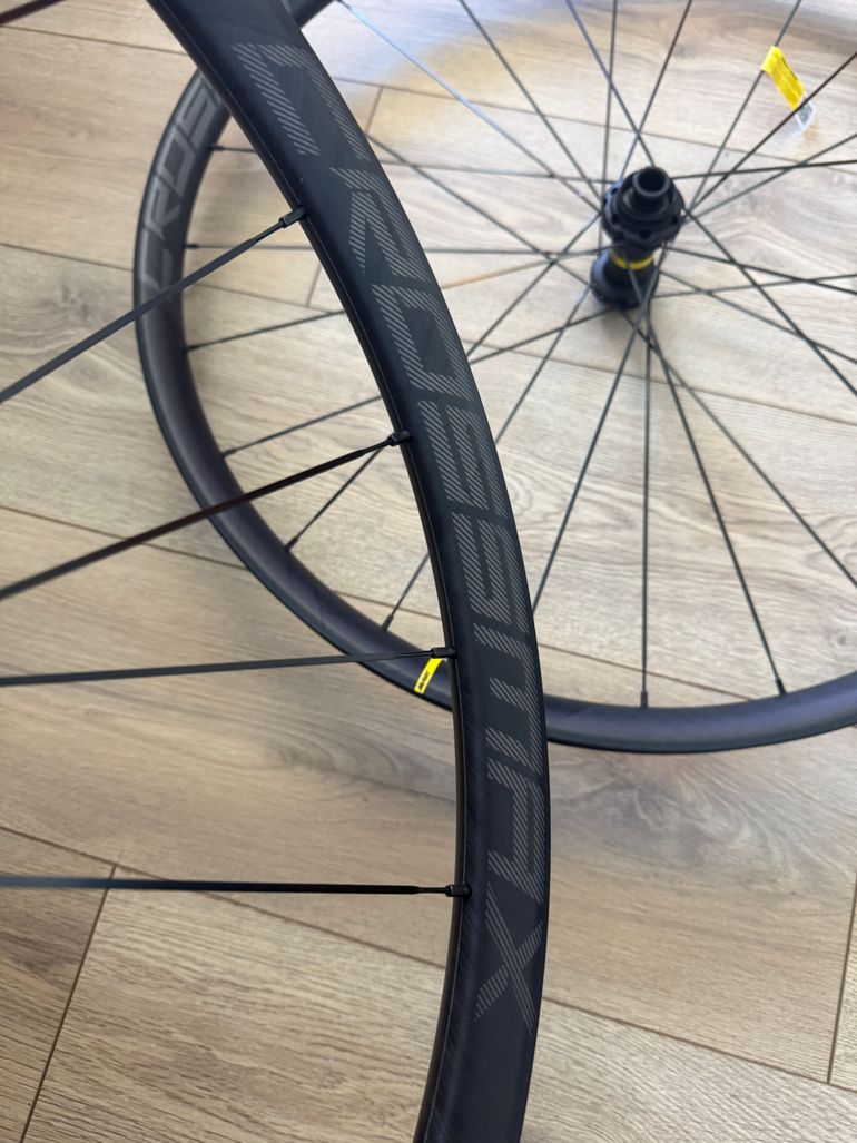 Used Mavic Crossmax Carbon XL R 29 2025 bike — image 1 of 5