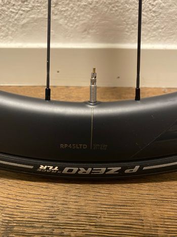 Used OQUO RP45LTD Road Wheelset 2025 bike — image 4 of 8