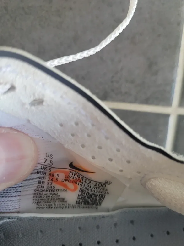 Used Hyper Zoomx Vaporfly 4 bike — image 7 of 7