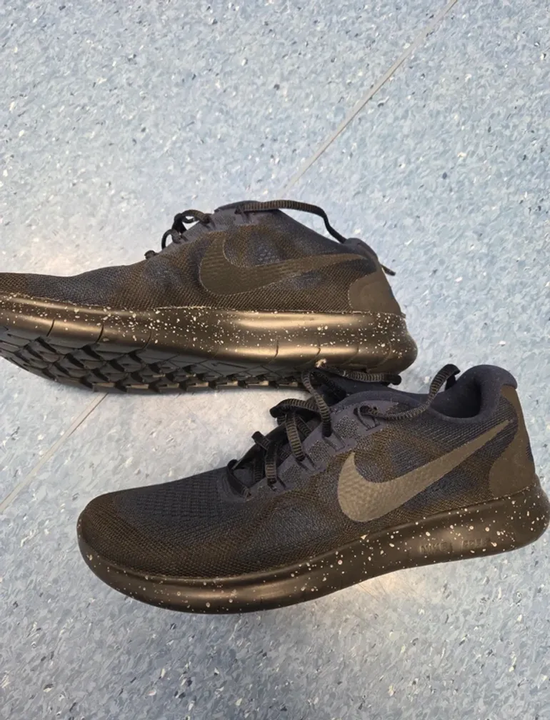 Nike Shield Free RN bike d'occasion — image 1 sur 4