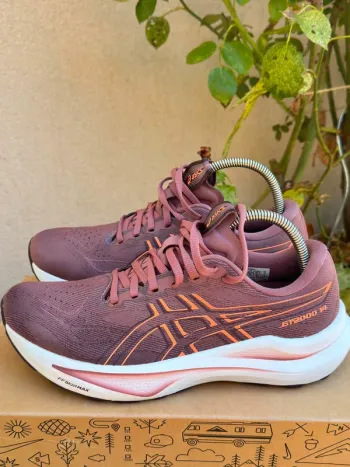 Used Asics GT-2000 14 bike — image 2 of 10