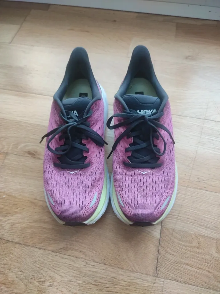 Used Hoka Clifton 8 bike — image 2 of 5