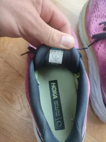 Used Hoka Clifton 8 bike — image 4 of 5