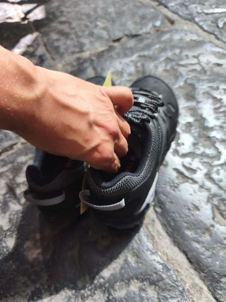 Używany Merrell scarpe trekking uomo 2019 bike — zdjęcie 6 z 9