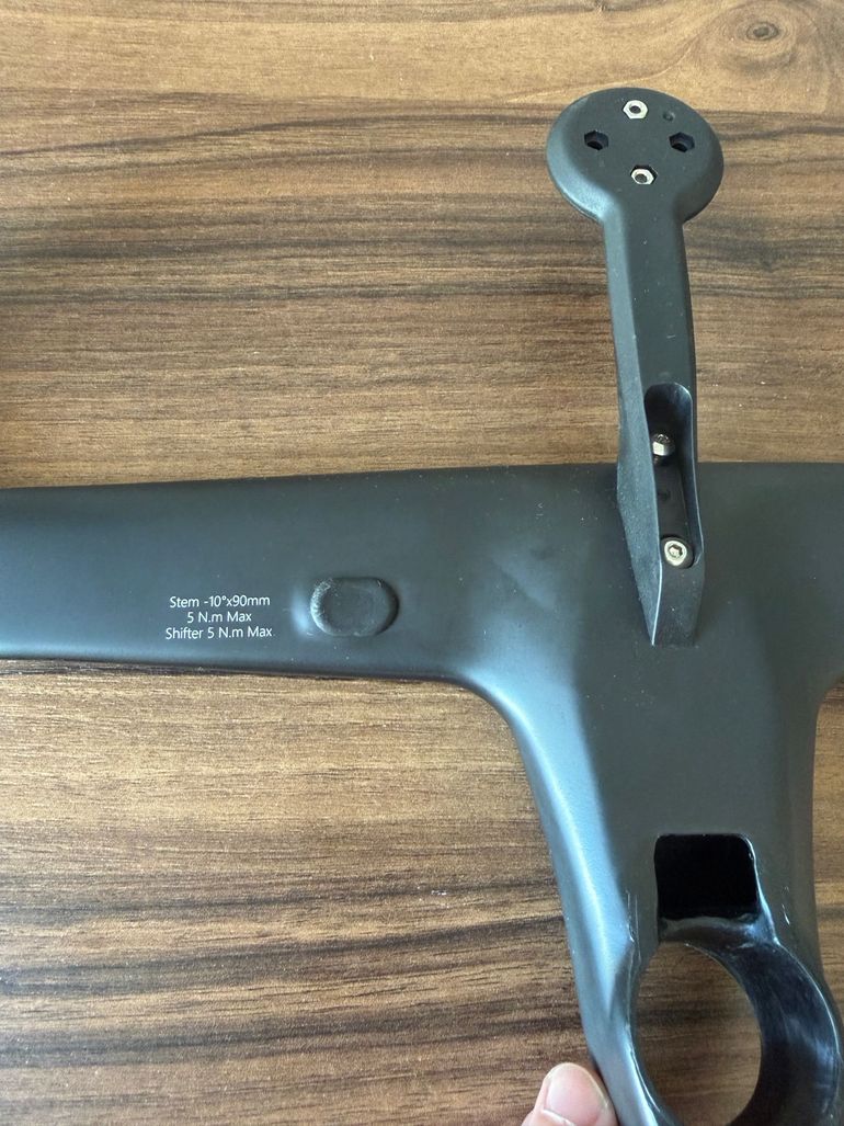 Used exs AER[O]VER Integrated Handlebar bike — image 5 of 6