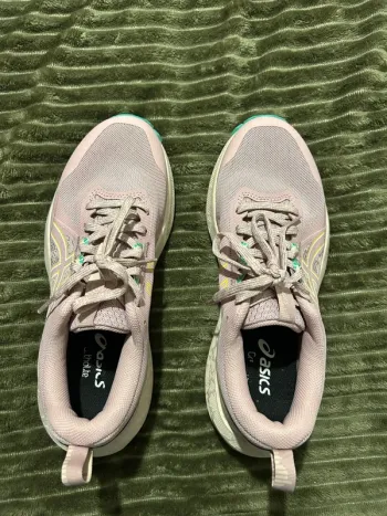 Used Asics Gel-Sonoma 8 bike — image 8 of 8