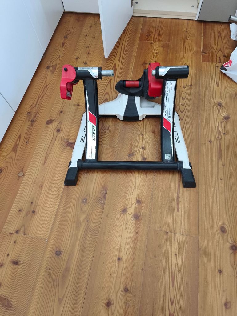 Gebrauchtes Elite Power Mag Smart B+ Trainer 2023 bike — Bild 2 von 3
