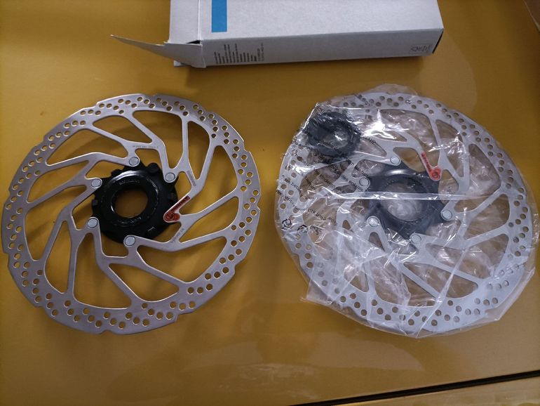 Używany Shimano Center Lock 203mm bike — zdjęcie 2 z 2