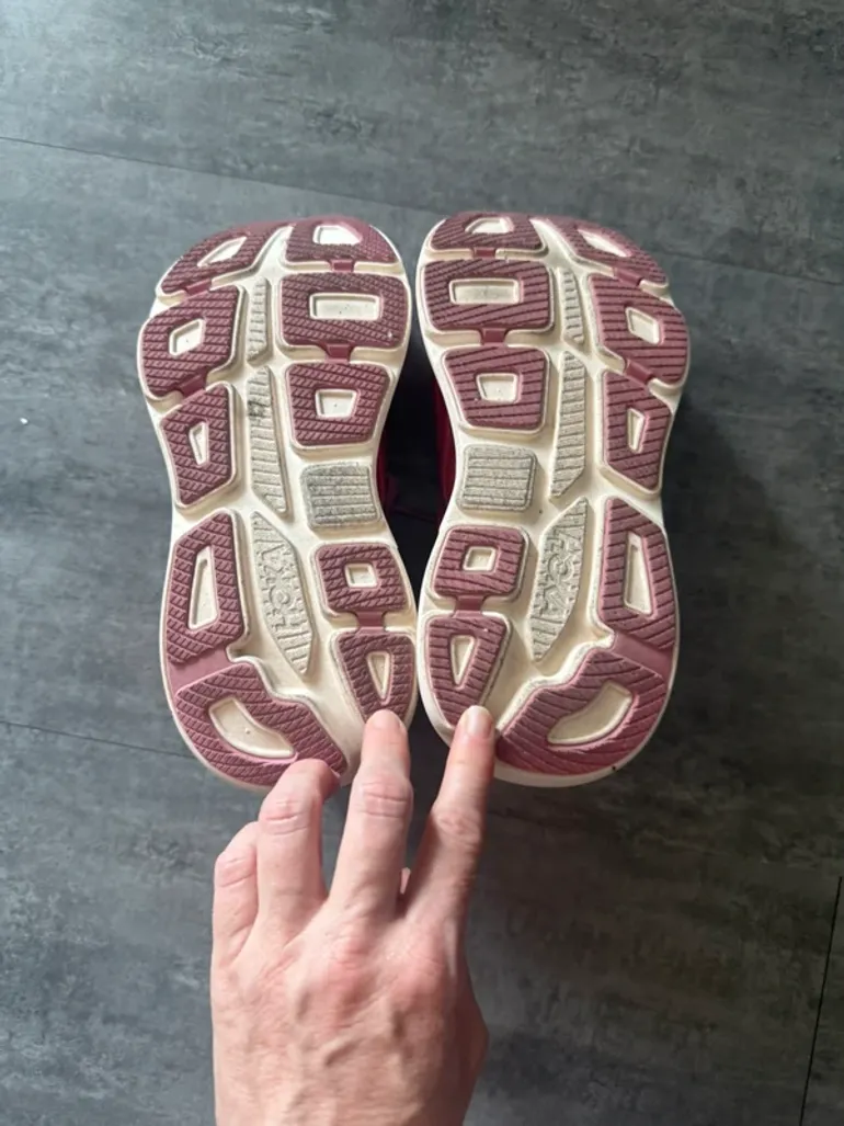 Hoka Bondi 9 bike d'occasion — image 5 sur 7