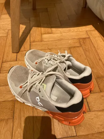 Tweedehands On Running Cloudflyer bike — afbeelding 2 van 5