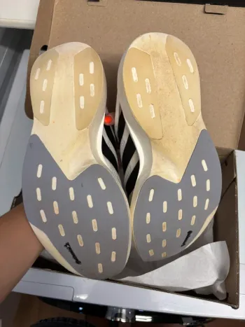Adidas adizero bike d'occasion — image 3 sur 5