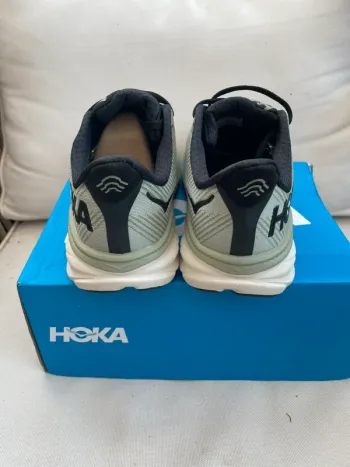 Hoka Clifton 9 bike d'occasion — image 6 sur 8