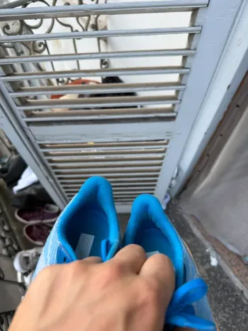 Hoka scarpe da corsa bike d'occasion — image 11 sur 13