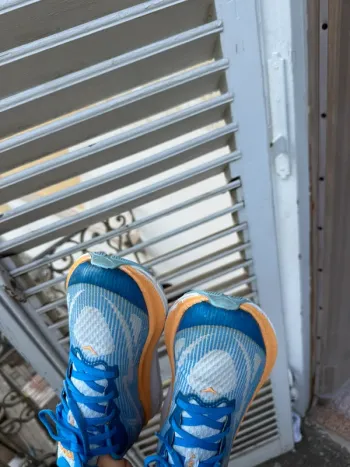 Hoka scarpe da corsa bike d'occasion — image 5 sur 13