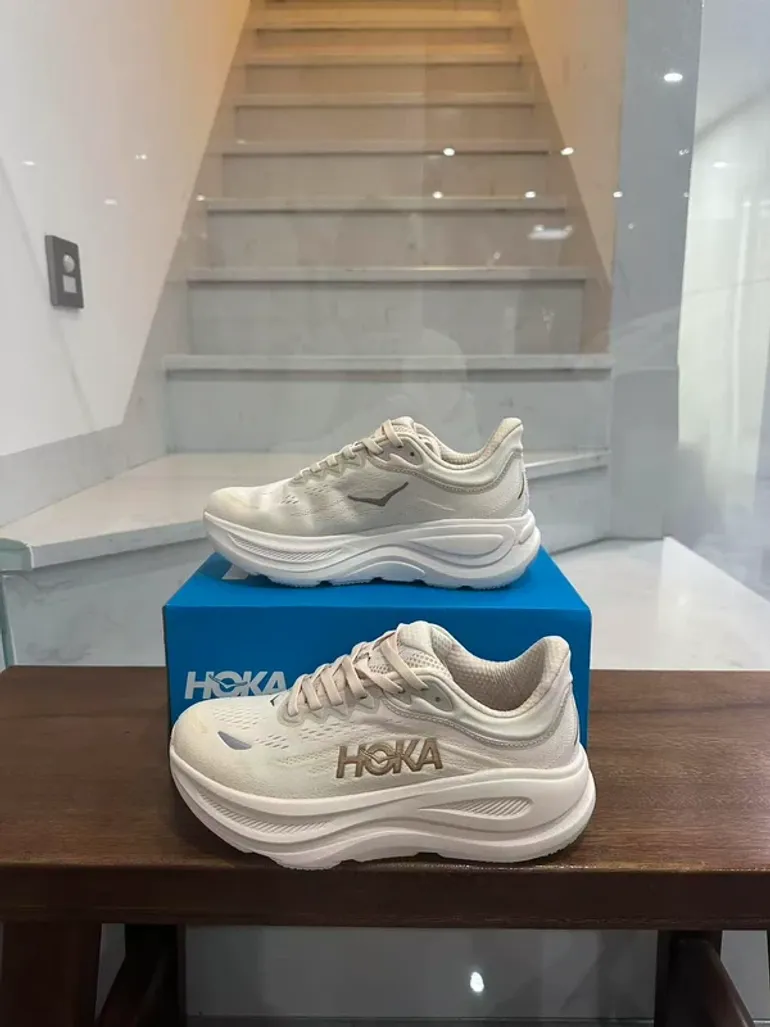 Hoka Bondi 9 bike d'occasion — image 3 sur 9