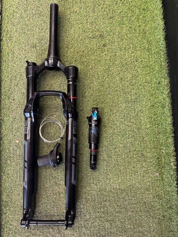 Brugt RockShox rock shox sid sl 2025 bike — billede 3 af 7