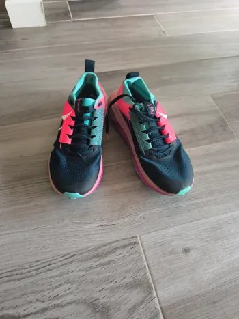 Nike Zagama Trail 2 bike d'occasion — image 2 sur 4