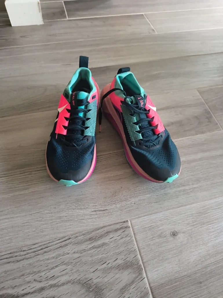 Nike Zagama Trail 2 bike d'occasion — image 2 sur 4