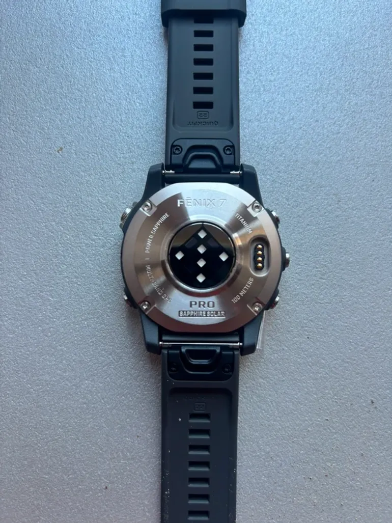 Used Garmin Fenix 7 Pro Titanium Sapphire Solar bike — image 3 of 4