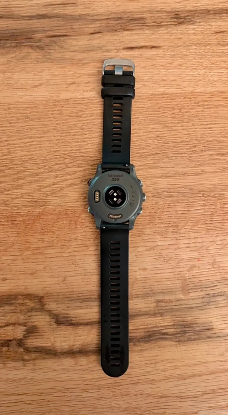 Used Garmin Forerunner 255 bike — image 2 of 3