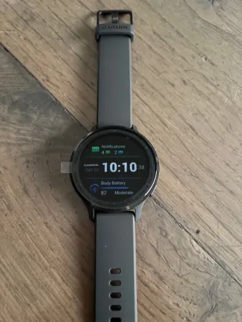 Garmin Venu 3S bike d'occasion — image 3 sur 7