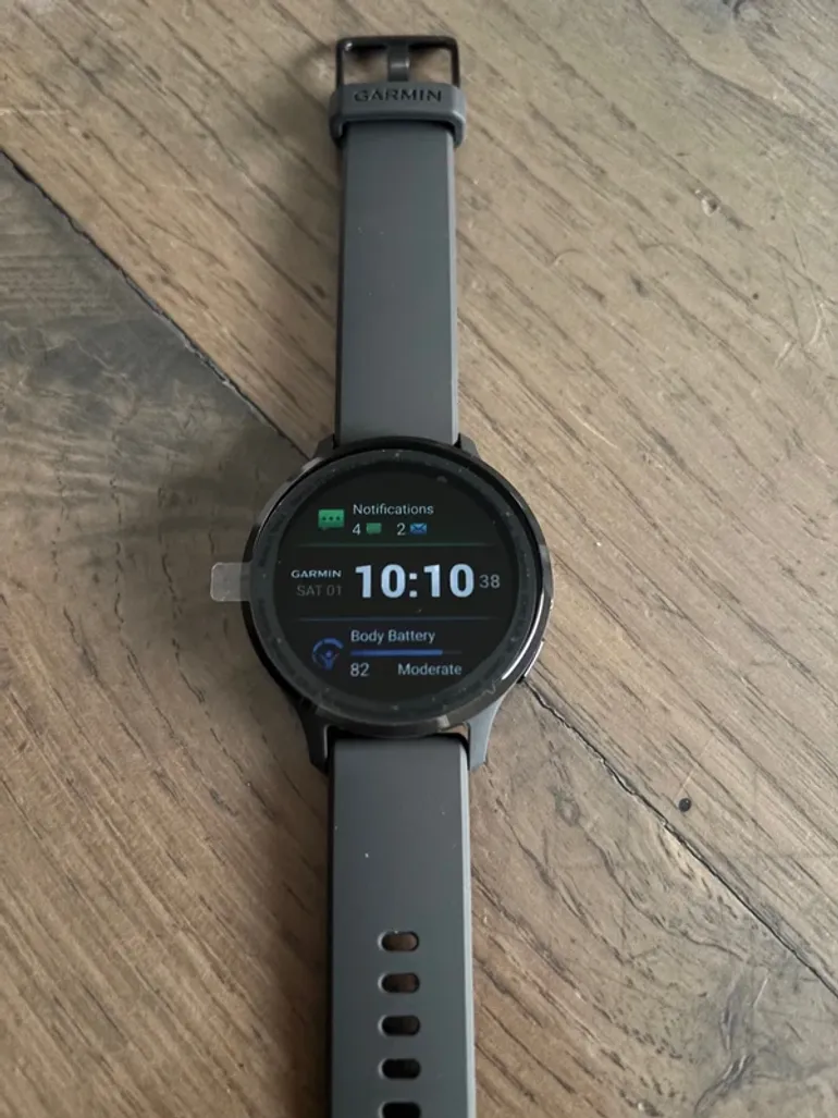 Garmin Venu 3S bike d'occasion — image 3 sur 7