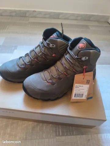 Used Mammut Nova IV Mid GTX Hiking