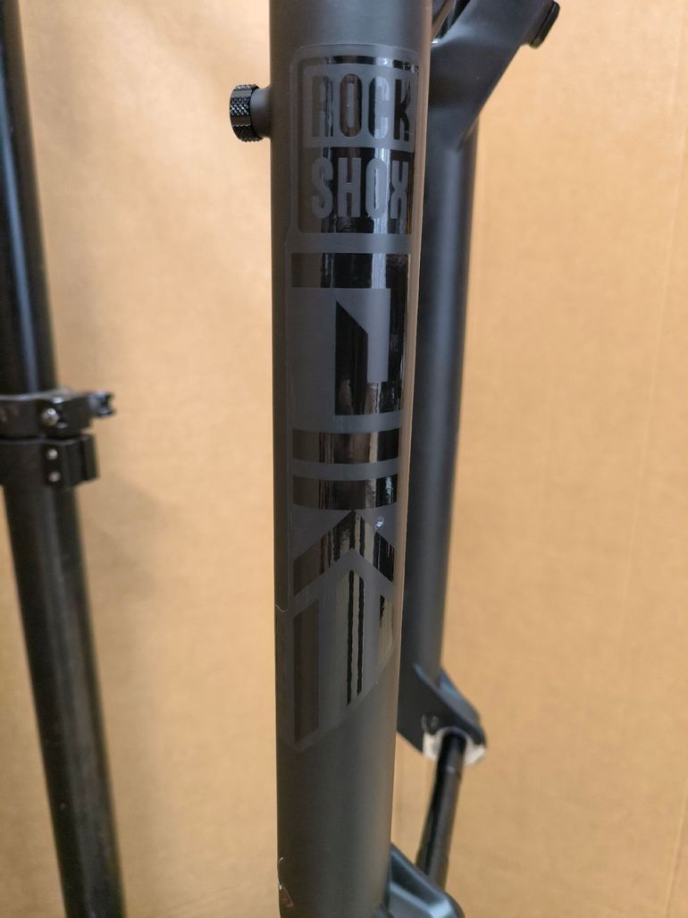 Used RockShox Pike Select+ 130mm C2 RC2 Charger 3.1 29" 2025 bike — image 5 of 9