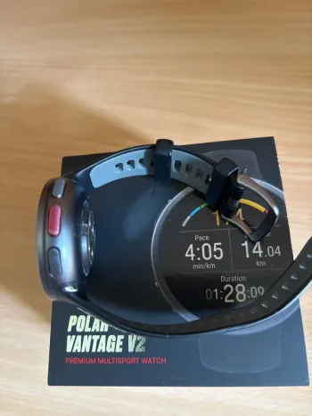 Used Polar Vantage V2 bike — image 6 of 10