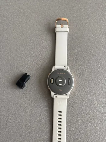 Used Garmin Venu bike — image 5 of 6