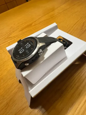 Used Garmin fenix 7s solar pro bike — image 4 of 5