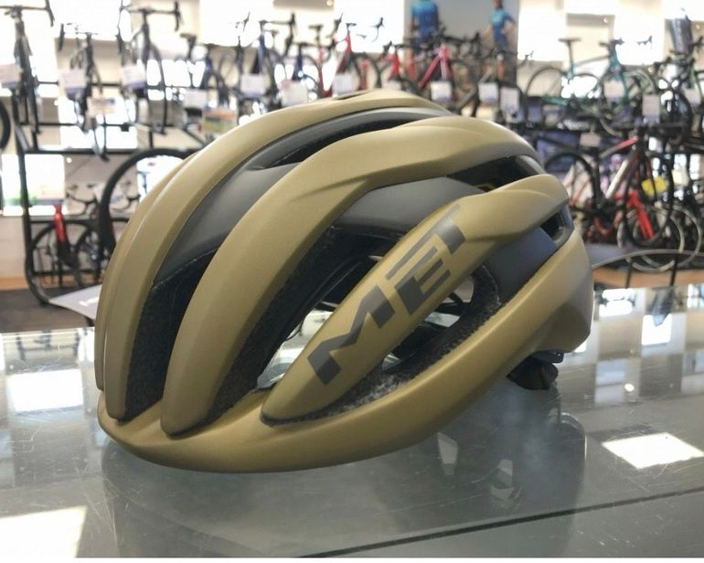 Used MET Trenta Helmet Size S 2026 bike — image 1 of 4